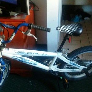 Mongoose freestyle bike